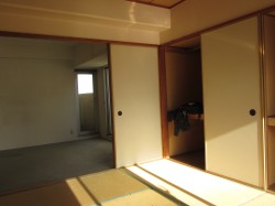 フリーアートコーポレーション事例before和室